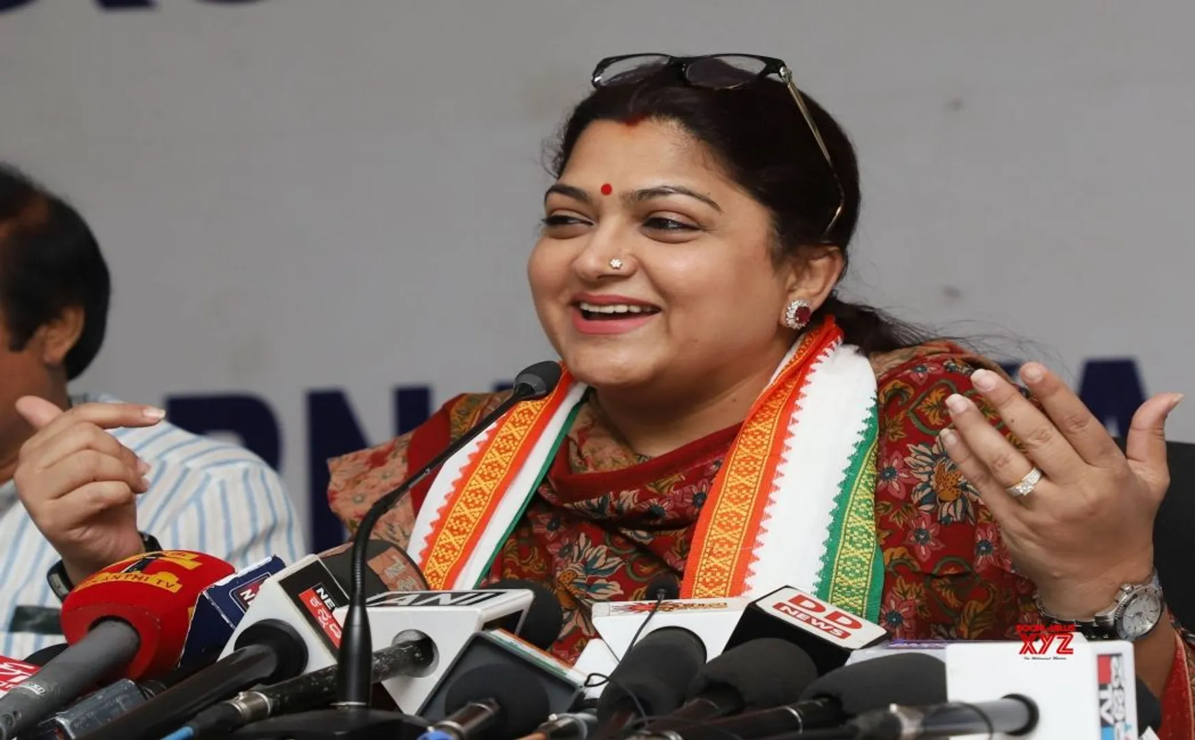 congress party spoke person kushboo press meet in chennai 